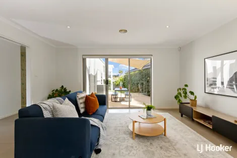 Property photo of 16 Bettie McNee Street Watson ACT 2602