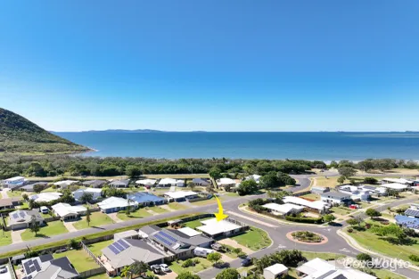 Property photo of 2 Riviera Way Mulambin QLD 4703