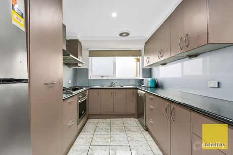 Property photo of 17 John Fawkner Drive Endeavour Hills VIC 3802