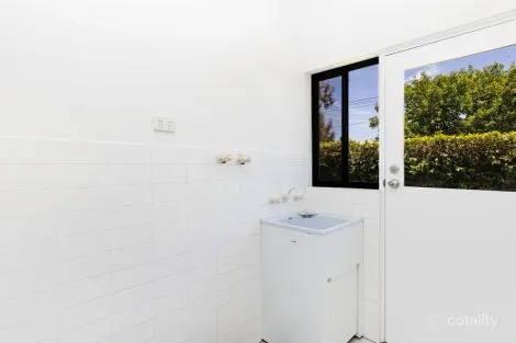 Property photo of 2/200 Payneham Road Evandale SA 5069