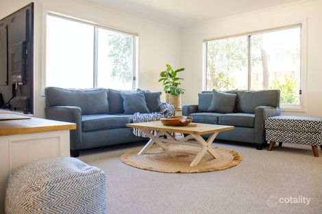 Property photo of 2/22 Tasman Drive Shell Cove NSW 2529