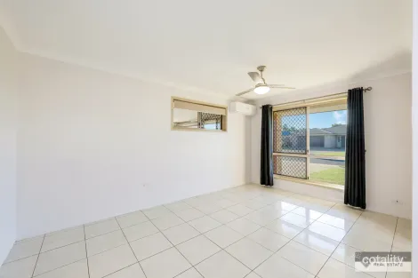 Property photo of 14 Blake Court Thabeban QLD 4670
