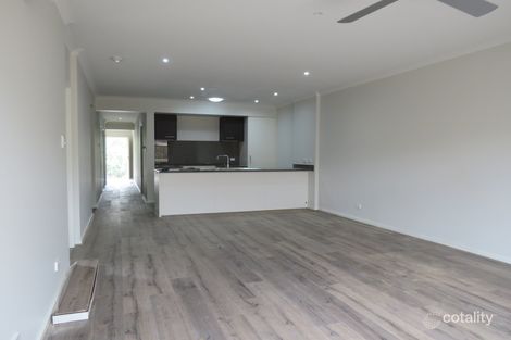 Property photo of 6 Tempera Place Yarrabilba QLD 4207