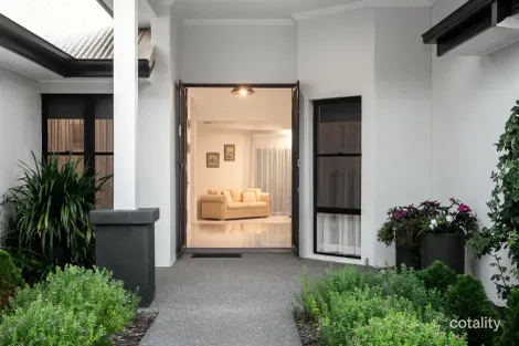 Property photo of 8 Nerida Lane Coomera QLD 4209