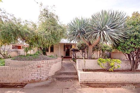 10 Cowra St, Mile End, SA 5031