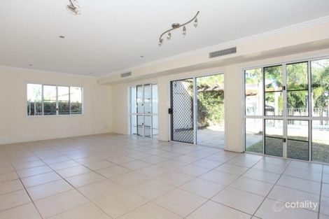 Property photo of 19 Sir Griffith Way Rural View QLD 4740