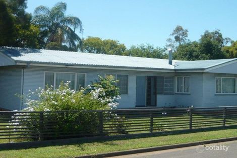 Railway St, Forest Hill, QLD 4342
