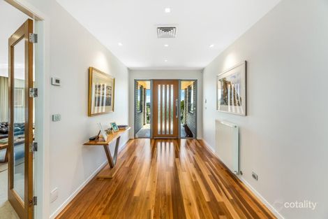 Property photo of 9 Claremont Way Orange NSW 2800