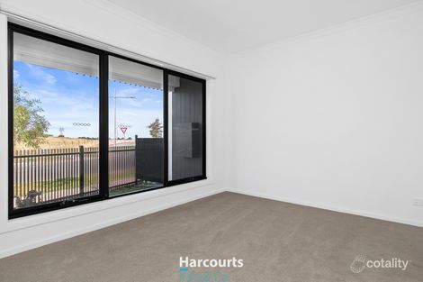 Property photo of 3 Chandra Place Epping VIC 3076