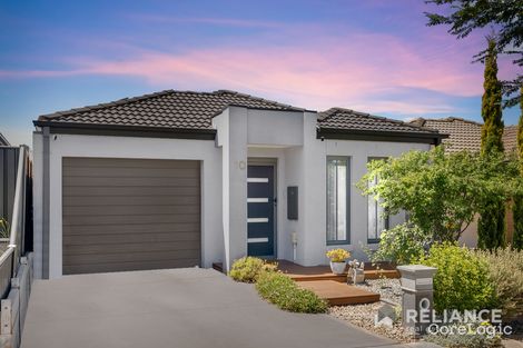 Property photo of 10 Monique Way Tarneit VIC 3029