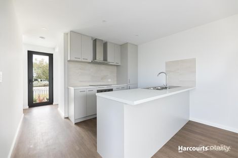 Property photo of 4 Mercia Road Hilbert WA 6112