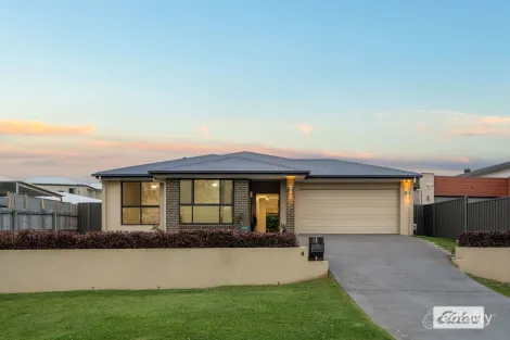 4 Tallaroon St, Shailer Park, QLD 4128