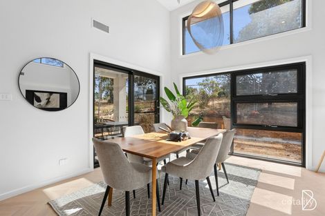 Property photo of 1/53 Springvale Drive Weetangera ACT 2614