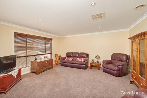 Property photo of 10 Bedervale Street Bourkelands NSW 2650