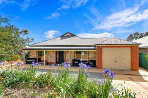 1 Henry St, Woodside, SA 5244
