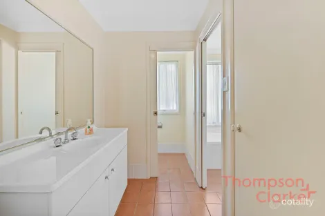 Property photo of 30 Galway Bay Drive Ashtonfield NSW 2323