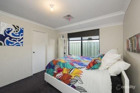 Property photo of 9 Jenkyn Circle Landsdale WA 6065