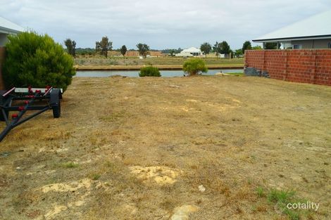 Property photo of 14 Burgee Cove Geographe WA 6280