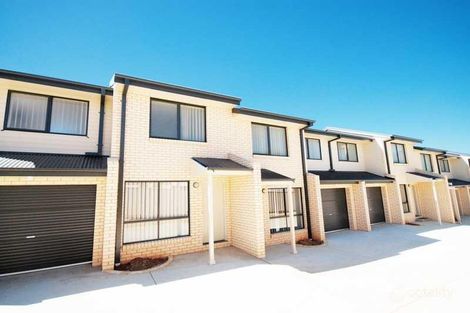 Property photo of 4/195 Lake Albert Road Kooringal NSW 2650