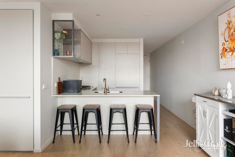 Property photo of 204/5 Beavers Road Northcote VIC 3070
