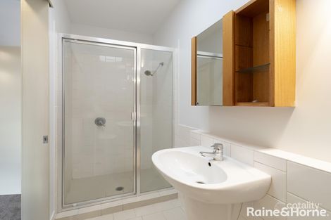 Property photo of 3/33 Clarence Road Indooroopilly QLD 4068