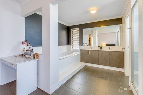 Property photo of 18 Ogilvie Way Harrisdale WA 6112