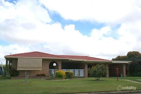 8 Marlborough St, Ooralea, QLD 4740