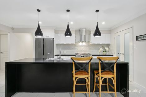 Property photo of 6 Adele Avenue Wadalba NSW 2259