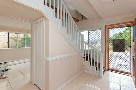 Property photo of 3 Cornwall Street Eastern Heights QLD 4305