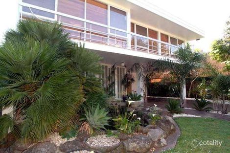 Property photo of 42 Langdon Road Caulfield North VIC 3161