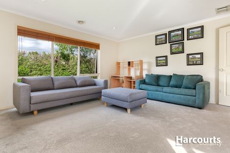 Property photo of 63 Streeton Way Berwick VIC 3806