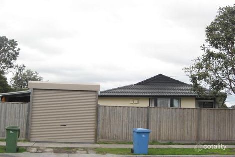 5 Liverpool Dr, Keysborough, VIC 3173