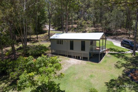 Property photo of 17 Sunset Drive Little Mountain QLD 4551