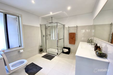 Property photo of 5 Hayden Avenue Frankston VIC 3199