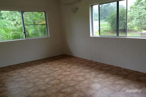 Property photo of 92-94 Johanna Road Trinity Beach QLD 4879