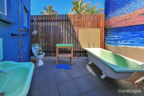 Property photo of 4 Palm Court Woodgate QLD 4660