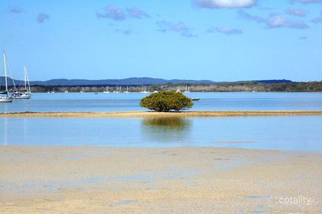 3 Nannygai Ct, Tin Can Bay, QLD 4580