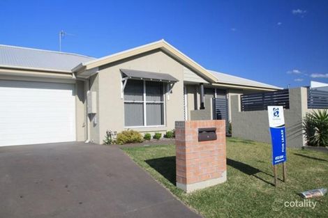 Property photo of 2/13 Fourth Avenue Rutherford NSW 2320