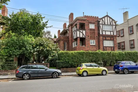 Property photo of 3/9 Eildon Road St Kilda VIC 3182