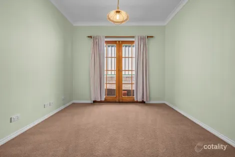 Property photo of 1 Christine Close Rutherford NSW 2320