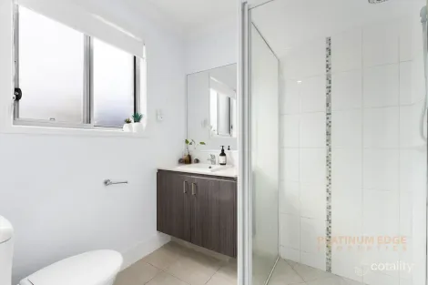 Property photo of 11 Phoebe Way Gleneagle QLD 4285