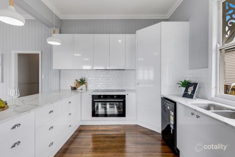 Property photo of 191 Russell Street Newtown QLD 4350
