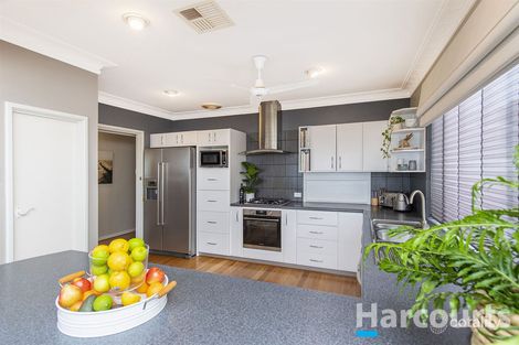 Property photo of 17 Hill Street Halls Head WA 6210