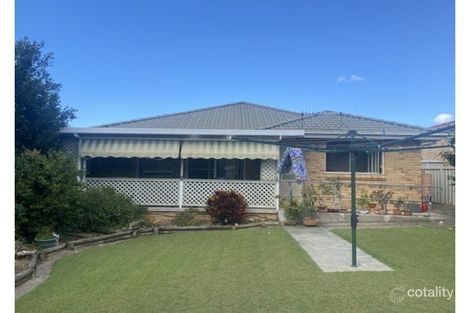 Property photo of 8 Snoewood Street Old Bar NSW 2430