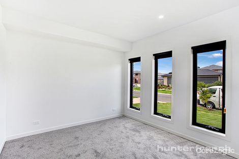 Property photo of 5 Evesham Drive Point Cook VIC 3030