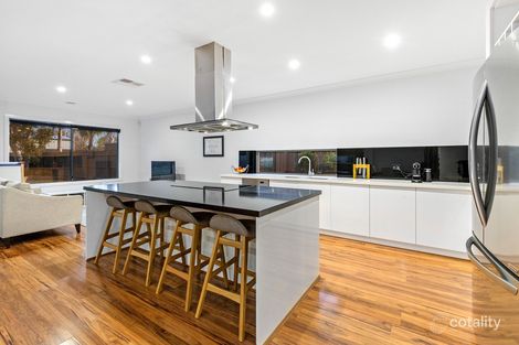 Property photo of 17 Traminer Drive Mount Martha VIC 3934