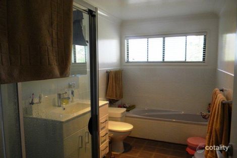 Property photo of 18 Dulwich Road Springfield NSW 2250