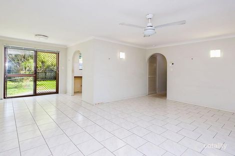 Property photo of 10 Mildura Drive Helensvale QLD 4212