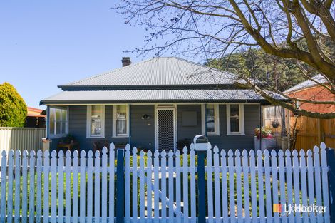 Property photo of 12 Victoria Avenue Oakey Park NSW 2790