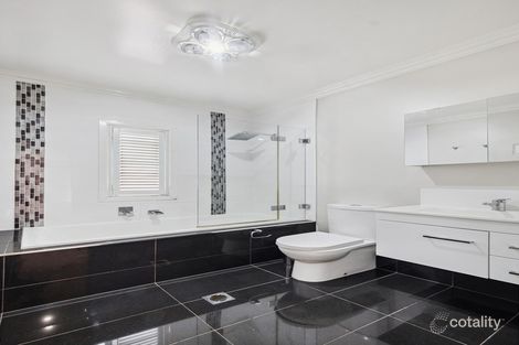 Property photo of 10 Gaydon Street Newtown QLD 4350